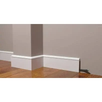 Напольный плинтус DD715 Decor-Dizayn