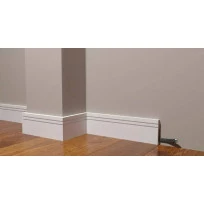 Напольный плинтус DD717 Decor-Dizayn